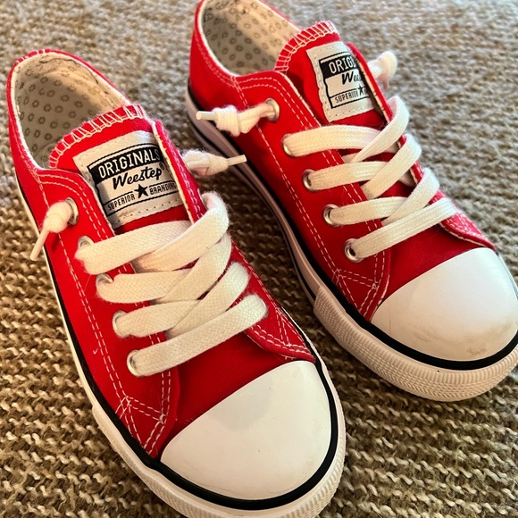 Girls shoes size 13 like new - Picture 2 of 4